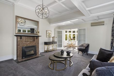 Photo of property in 30 Hobson Street, Saint Clair, Dunedin, 9012