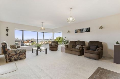 Photo of property in 208 Clovelly Road, Bucklands Beach, Auckland, 2012