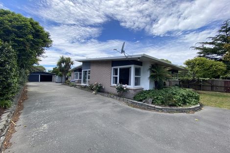 Photo of property in 276 Yaldhurst Road, Avonhead, Christchurch, 8042