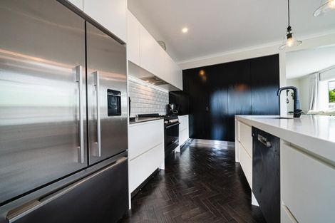 Photo of property in 191 Carrington Street, Lower Vogeltown, New Plymouth, 4310