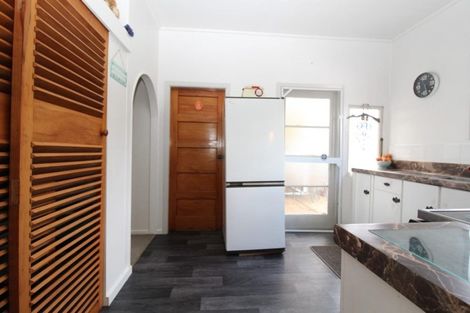 Photo of property in 41 Seafront Road, Castlecliff, Whanganui, 4501