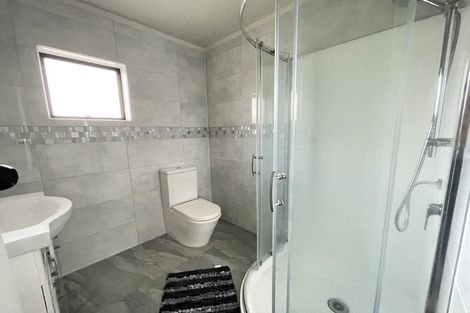 Photo of property in 9 Sirius Place, Botany Downs, Auckland, 2010