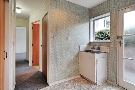 Photo of property in 1/58 Glengarry Road, Glen Eden, Auckland, 0602