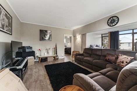 Photo of property in 16 Eatwell Avenue, Paraparaumu Beach, Paraparaumu, 5032