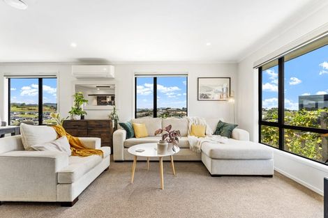 Photo of property in 17 Three Brothers Place, Warkworth, 0981