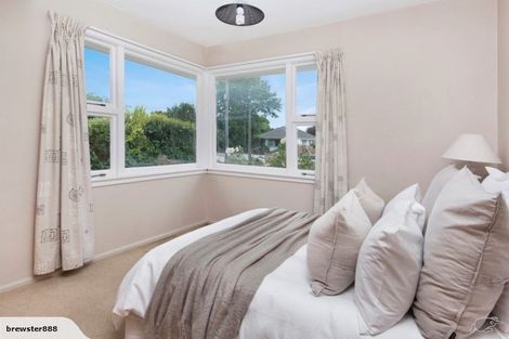 Photo of property in 15 Hounslow Street, Ilam, Christchurch, 8041