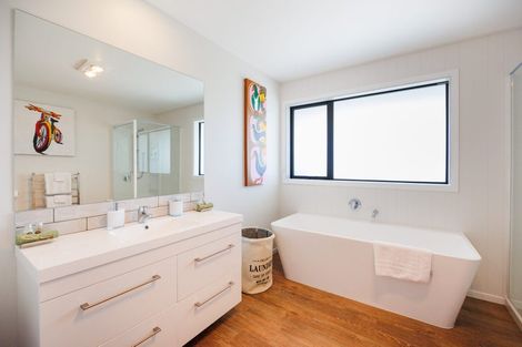 Photo of property in 6a Osborne Terrace, Feilding, 4702