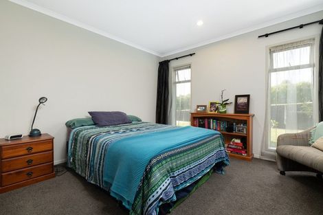 Photo of property in 112 Waikite Road, Welcome Bay, Tauranga, 3175
