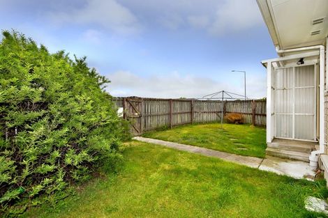 Photo of property in 2 Hurst Place, Parklands, Christchurch, 8083