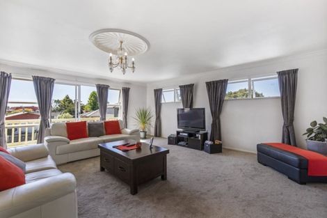 Photo of property in 3 Rosalind Street, Deanwell, Hamilton, 3206