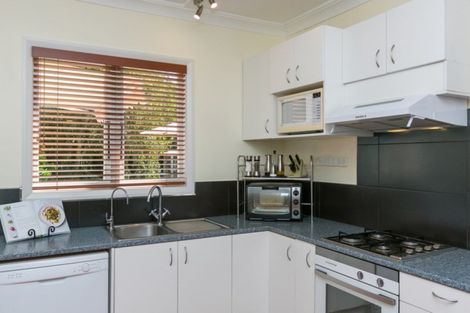 Photo of property in 121 Lemon Street, New Plymouth, 4312