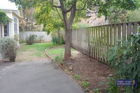 Photo of property in 30 Taupata Street, Redcliffs, Christchurch, 8081