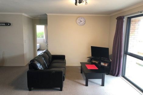 Photo of property in 2/27 Hogan Street, Hamilton East, Hamilton, 3216