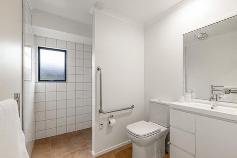 Photo of property in 651 Aberdeen Road, Te Hapara, Gisborne, 4010