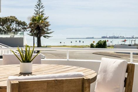 Photo of property in 5 Gardiner Street, Westshore, Napier, 4110