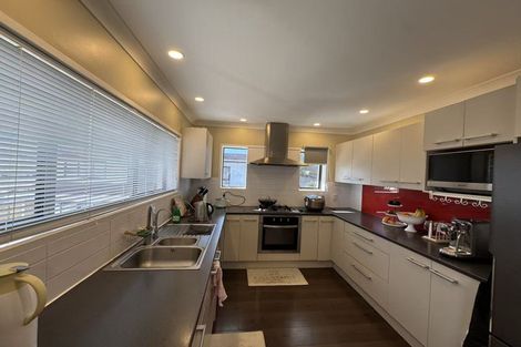 Photo of property in 2/18 Stanley Avenue, Milford, Auckland, 0620