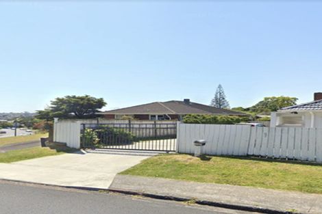 Photo of property in 1 Diana Drive, Glenfield, Auckland, 0629
