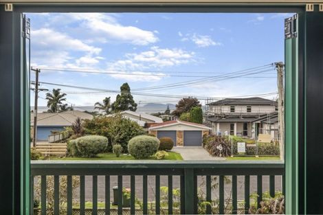 Photo of property in 34 The Crescent, Waihi Beach, 3611