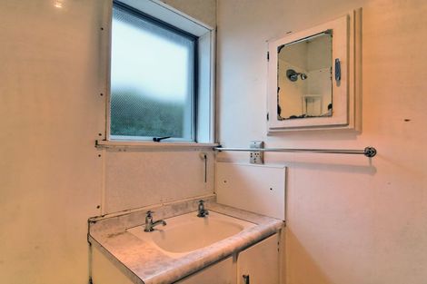 Photo of property in 1/58 Glengarry Road, Glen Eden, Auckland, 0602