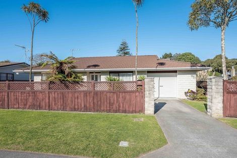 Photo of property in 68a Rimu Road, Raumati Beach, Paraparaumu, 5032