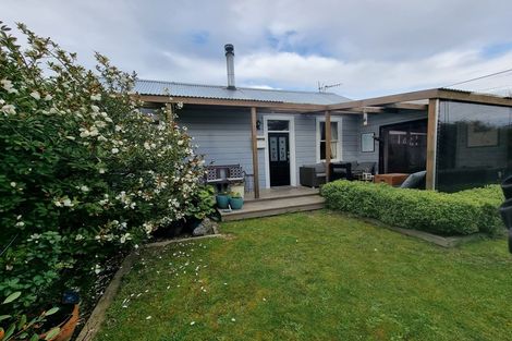 Photo of property in 33 Tararua Street, Pahiatua, 4910