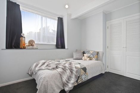 Photo of property in 15 Red Hill Road, Red Hill, Papakura, 2110