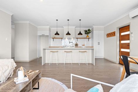 Photo of property in 1/1059 Bank Street, Te Awamutu, 3800