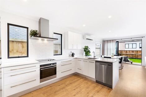 Photo of property in 24 Vincent Mcgrath Crescent, Swanson, Auckland, 0614