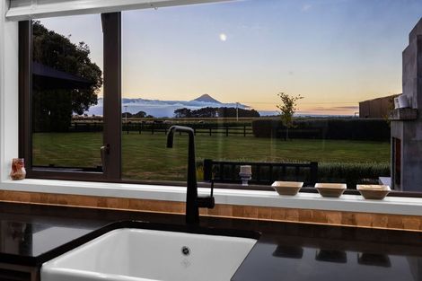 Photo of property in 37 Arthur Street, Hawera, 4674