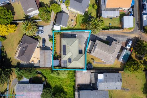 Photo of property in 2/24 Mcquarrie Avenue, Wattle Downs, Auckland, 2103