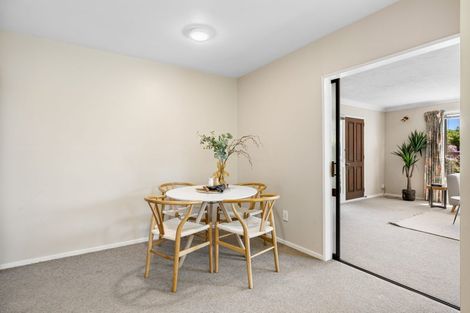 Photo of property in 2/127 Reynolds Avenue, Bishopdale, Christchurch, 8053