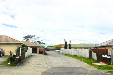 Photo of property in 43a Robert Skelton Place, Clendon Park, Auckland, 2103