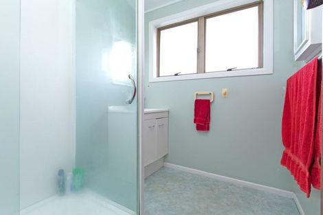 Photo of property in 1/34 Elizabeth Street, Orewa, 0931