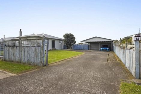 Photo of property in 15 Tasman Street, Opunake, 4616