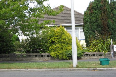 Photo of property in 28 Tilford Street, Woolston, Christchurch, 8062