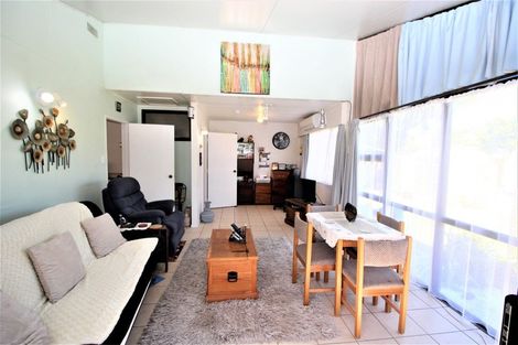 Photo of property in 23 Ross Street, Woodville, 4920