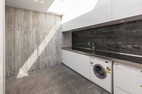 Photo of property in 400 Pound Road, Yaldhurst, Christchurch, 7676