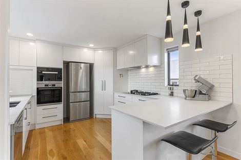 Photo of property in 142b Bucklands Beach Road, Bucklands Beach, Auckland, 2012