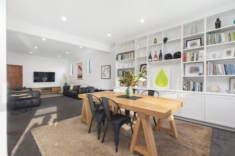 Photo of property in 5 Torridon Road, Miramar, Wellington, 6022