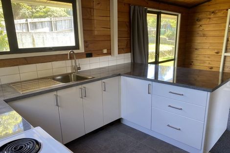 Photo of property in 1 Fitzpatrick Street, Newlands, Wellington, 6037