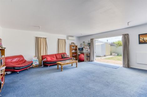Photo of property in 1/7 Palmers Road, New Brighton, Christchurch, 8083