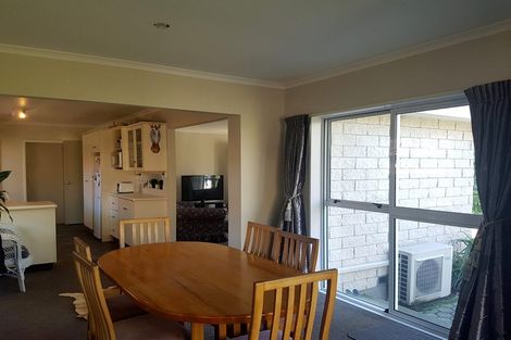 Photo of property in 37 Sabys Road, Halswell, Christchurch, 8025