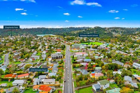 Photo of property in 2/222 Birkdale Road, Birkdale, Auckland, 0626