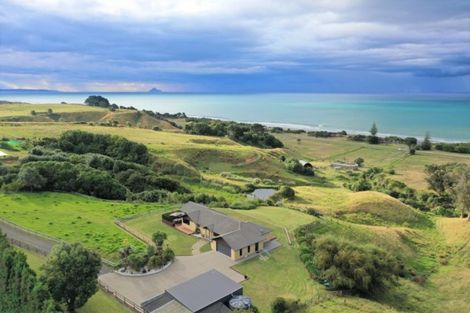 Photo of property in 45 Beach Road, Tirohanga, Opotiki, 3197