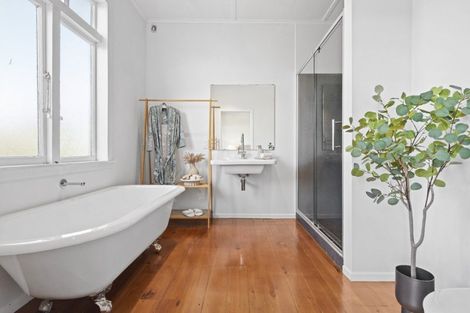 Photo of property in 47 Wellington Street, Pukekohe, 2120