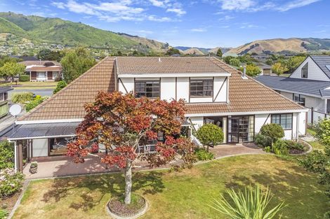 Photo of property in 44 Awanui Drive, Waikanae, 5036