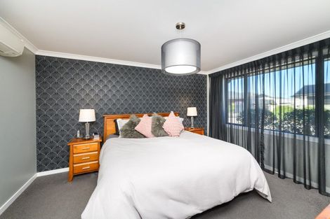 Photo of property in 23 Silicon Way, Fitzherbert, Palmerston North, 4410