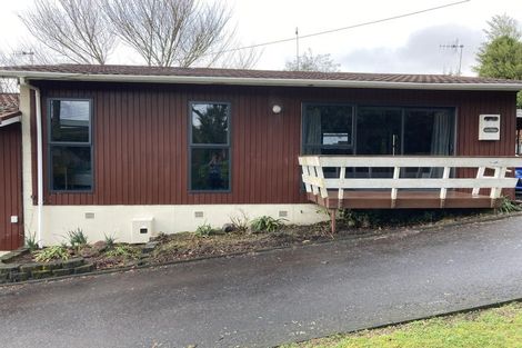 Photo of property in 96a Grand Vue Road, Kawaha Point, Rotorua, 3010