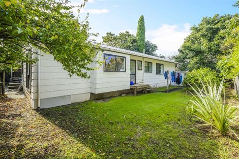 Photo of property in 26b Waiari Road, Conifer Grove, Takanini, 2112