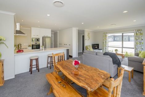 Photo of property in 40 Sue Avenue, Otaki, 5512